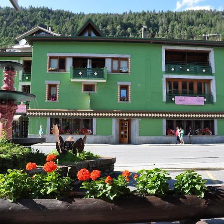 Hotel Torena Априка Екстер'єр фото